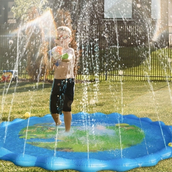 Vorosy Sprinkle & Splash 79" Play Mat Featuring Baby Elephants and Other Animals - Picture 6 of 6